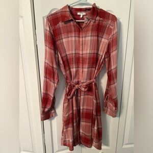 Maurice’s Flannel button front dress with belt, size Lg.